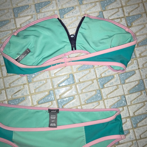 Aerie Strapless bikini set - Picture 3 of 3